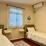 Appartamento Lola's House Tirana